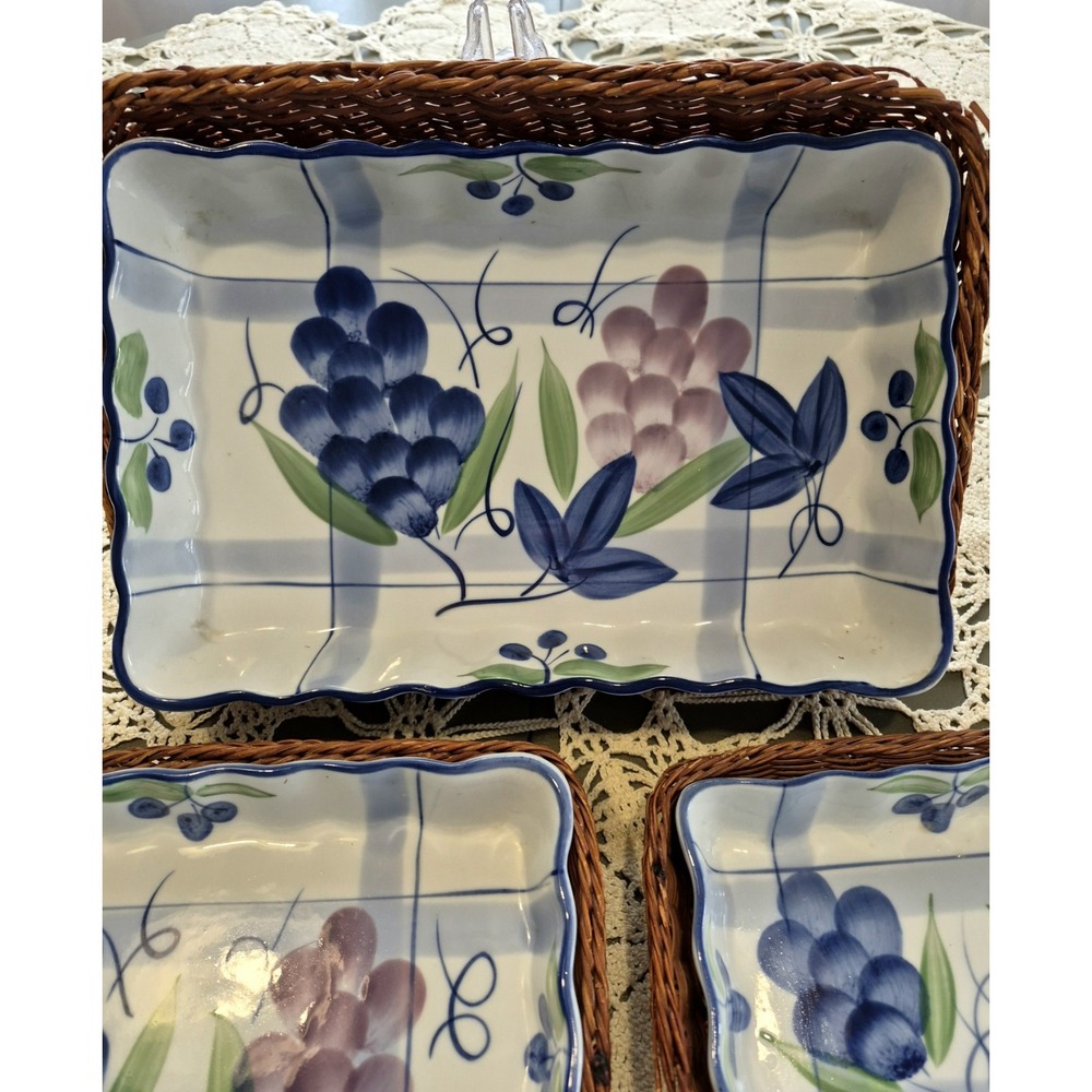 Set/3 Kitchen Nesting Ovenwear Wicker Rattan Carriers Scalloped  Edge Grannycore